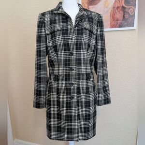 Long Plaid Fitted Dress Jacket/Blazer